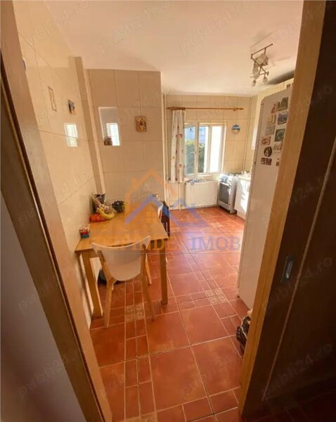 13 Septembrie  Vanzare apartament 3 camere zona 13 Septembrie - Drumul Sarii